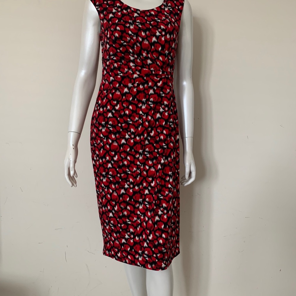 Precis Dress - Picture 3 of 7